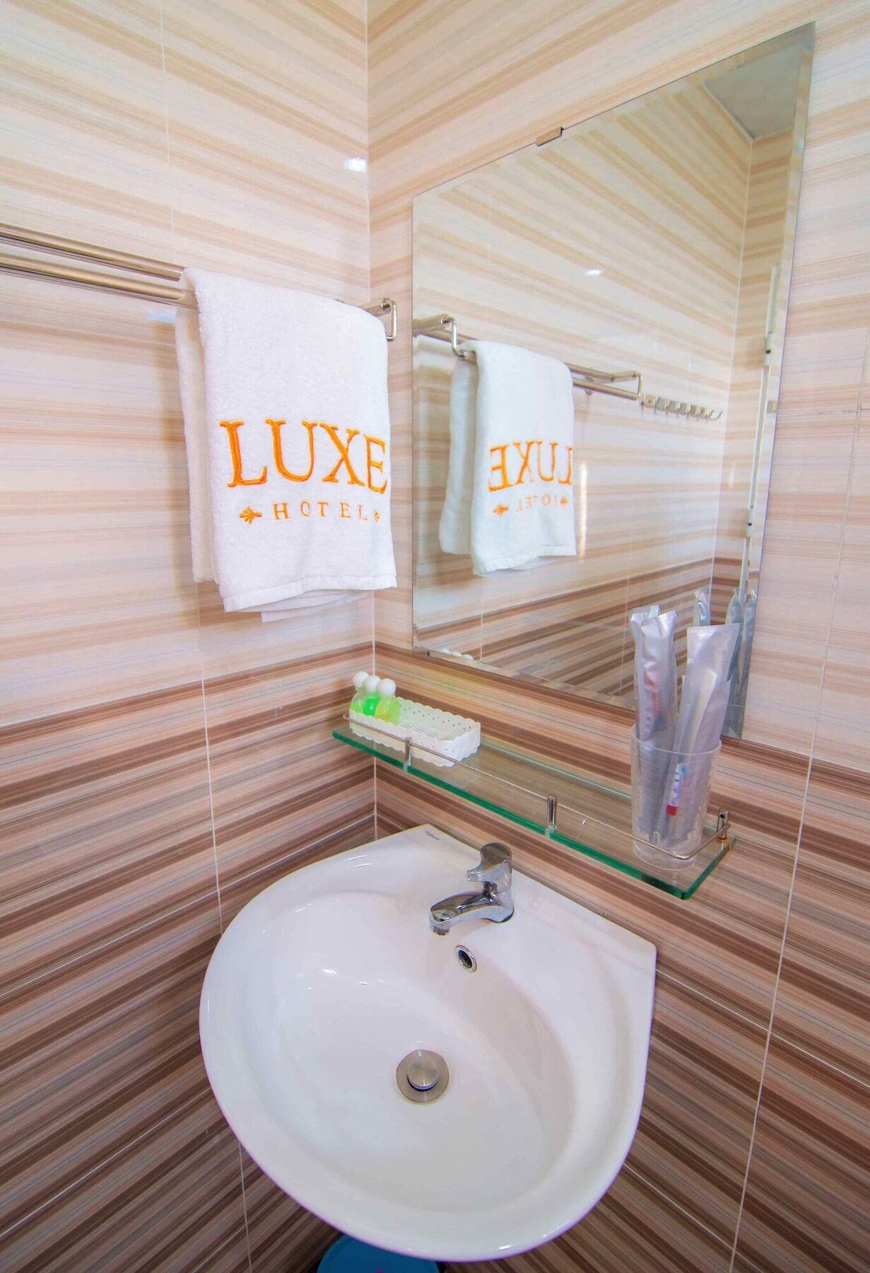 Luxe Hotel Ngu Hanh Son Екстер'єр фото