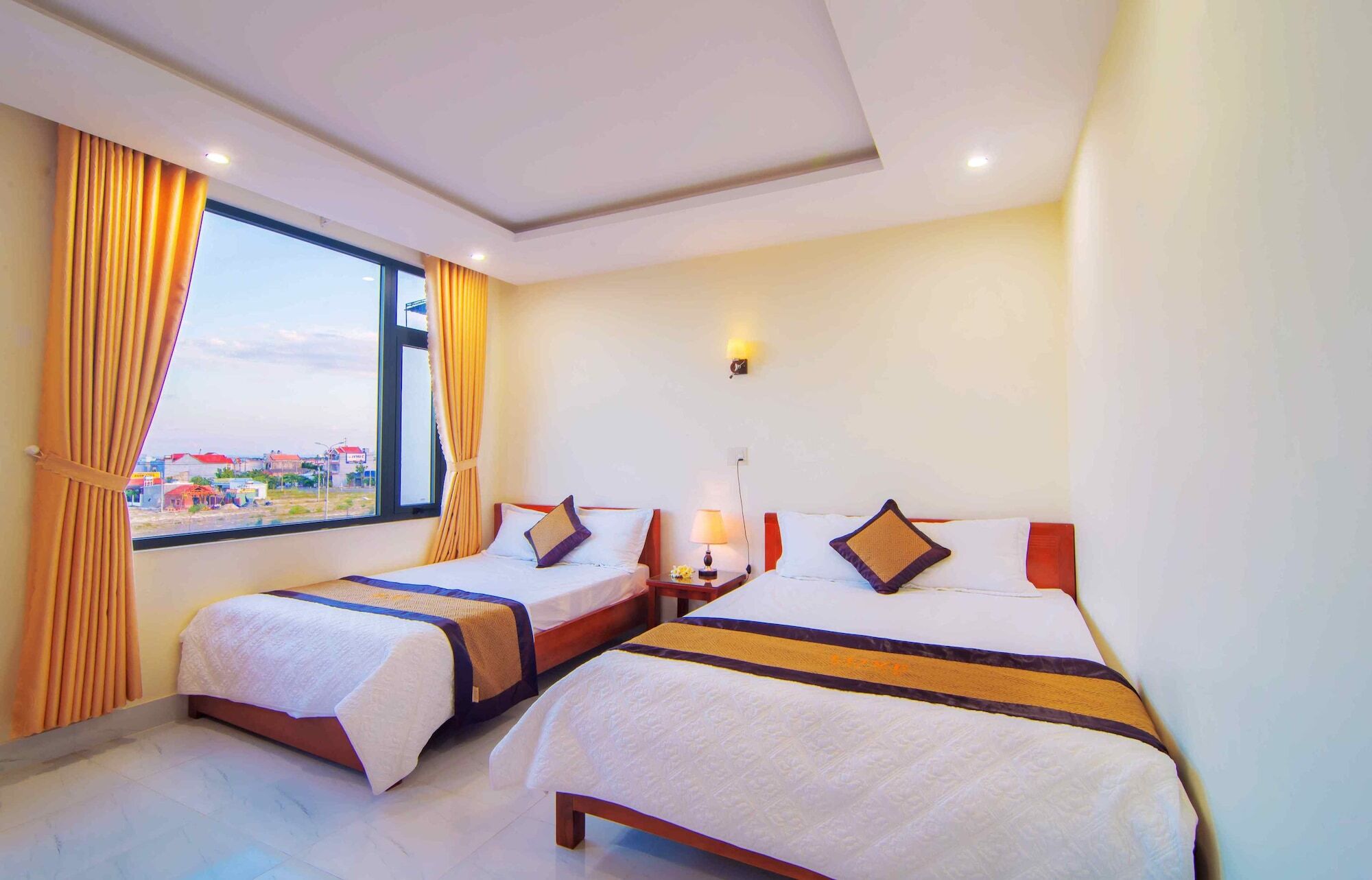 Luxe Hotel Ngu Hanh Son Екстер'єр фото